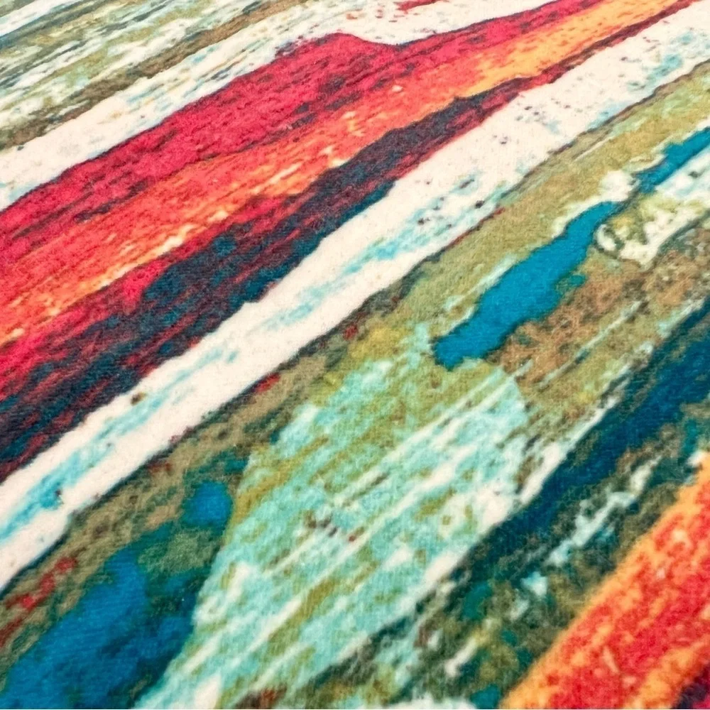 N/A modern throw
